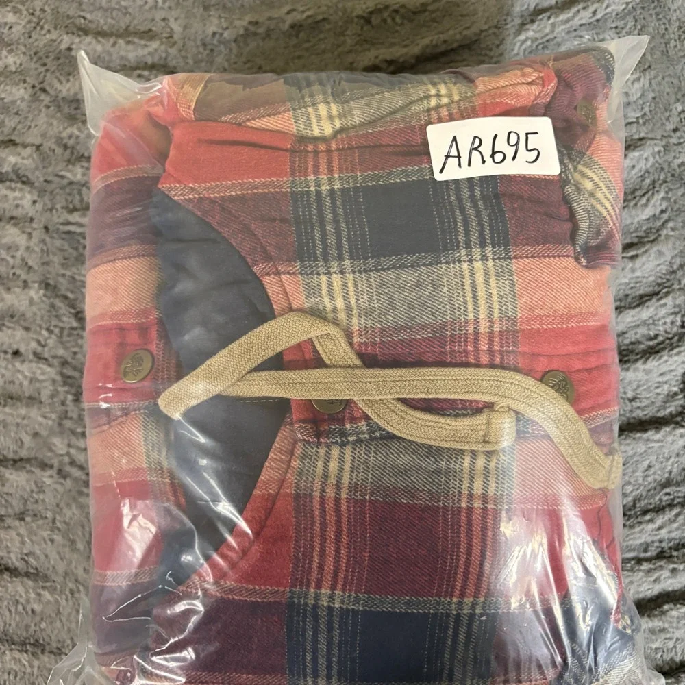 Legendary Outfitters Mens XL Red Plaid Hooded Quilted Lined Flannel Shirt Jacket